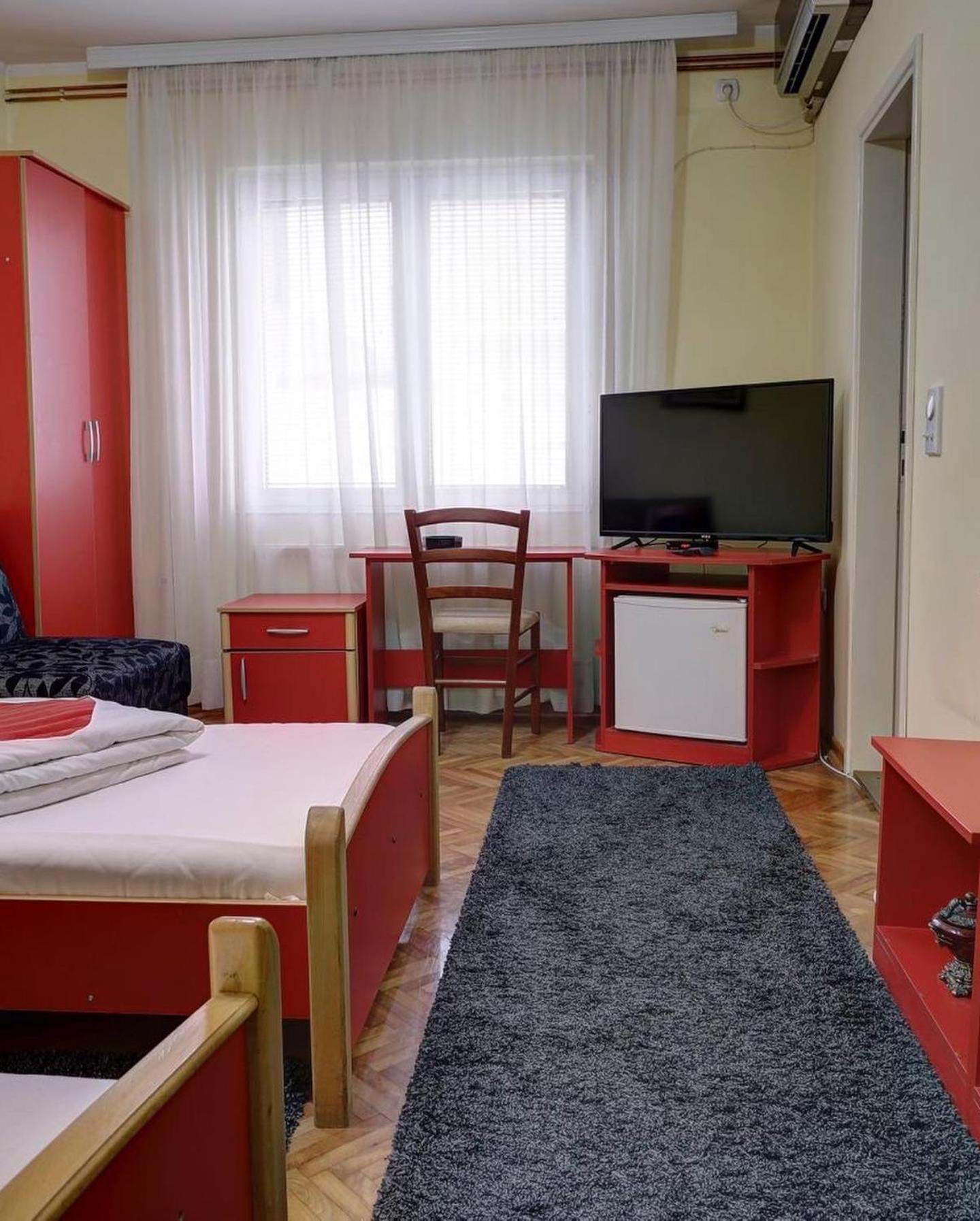 Hotel Perla Ldm Leskovac Leskovac  Exterior foto
